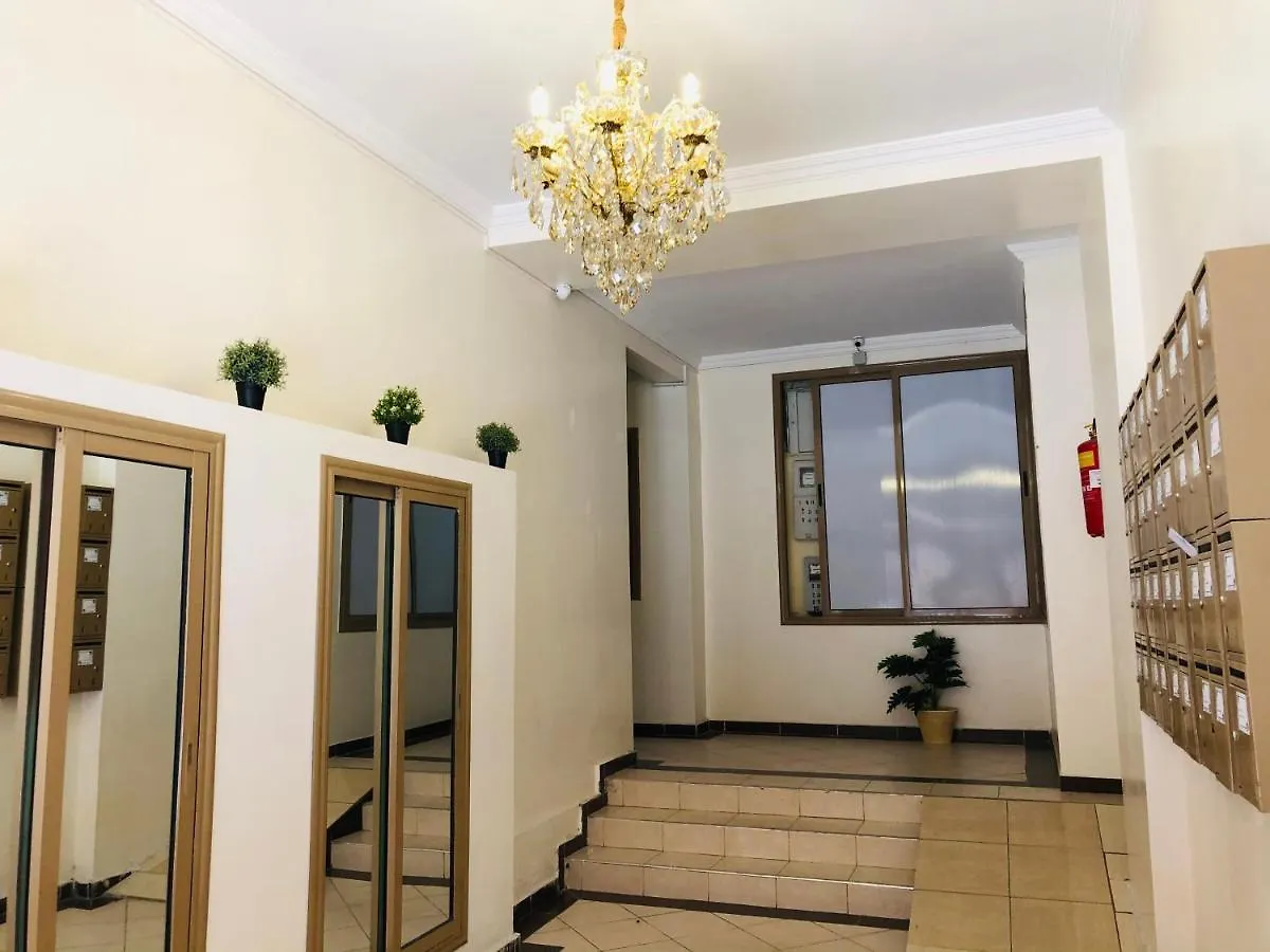 Julie'S Private Apartment Марракеш