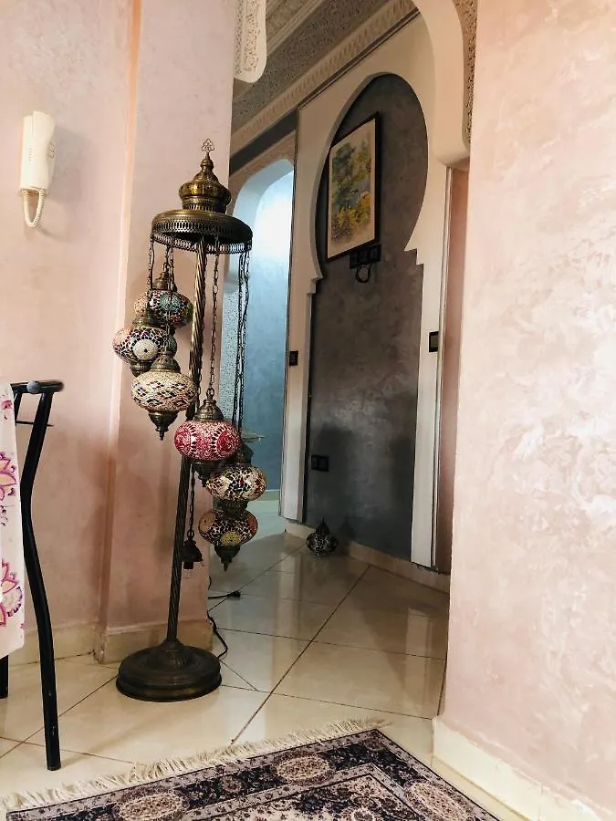 Julie'S Private Apartment Marrakesh Marokko